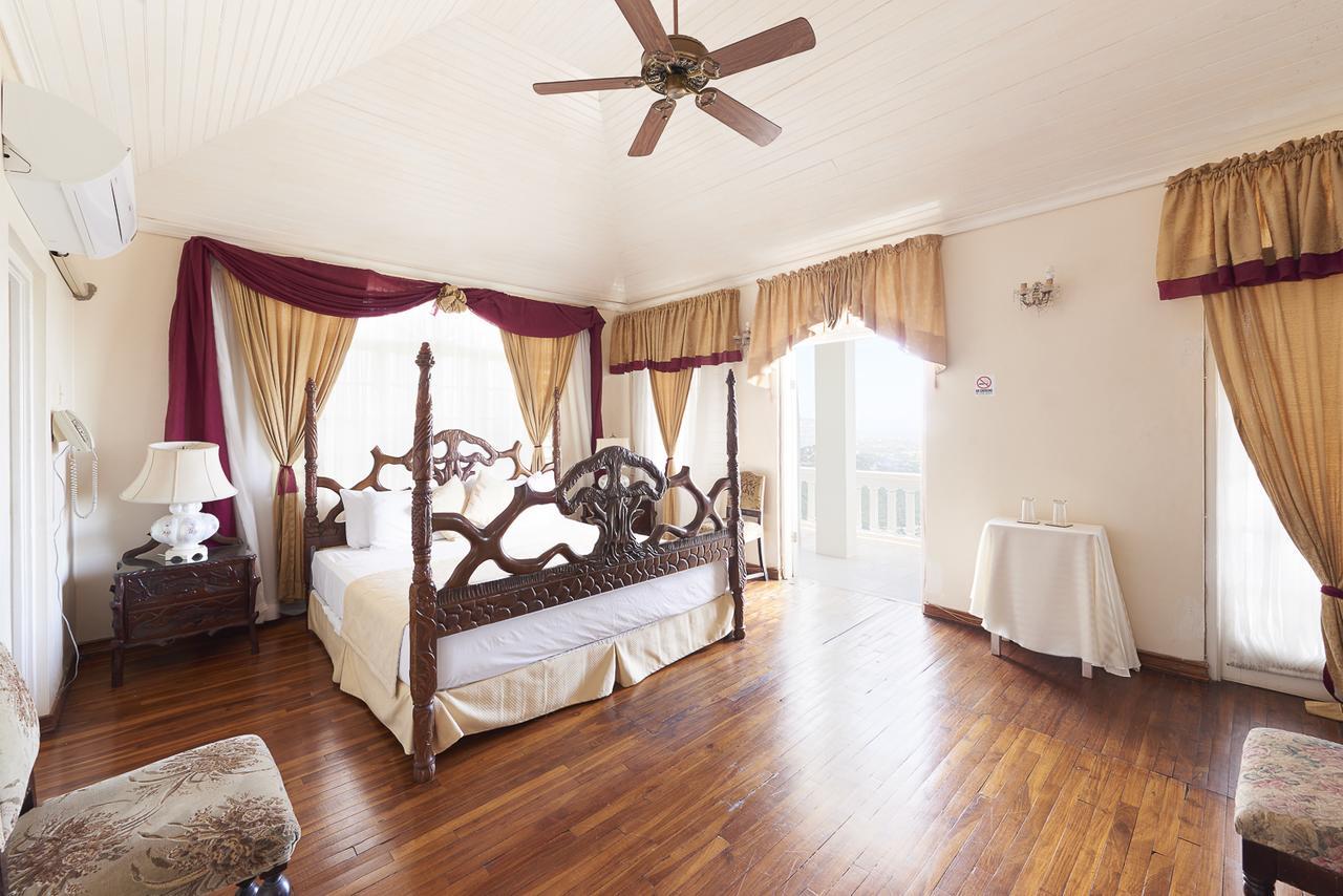 City View Hotel คิงส์ตัน ภายนอก รูปภาพ